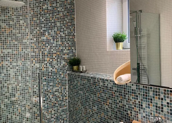 Sovirag アパート *