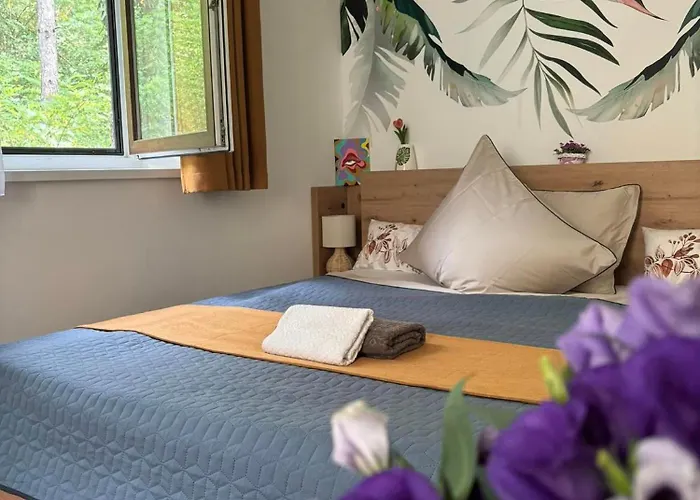 アパート Sovirag